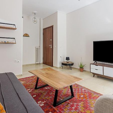 A Modern 2-Bedroom Apartment Near Areios Pagos Αθήνα Εξωτερικό φωτογραφία