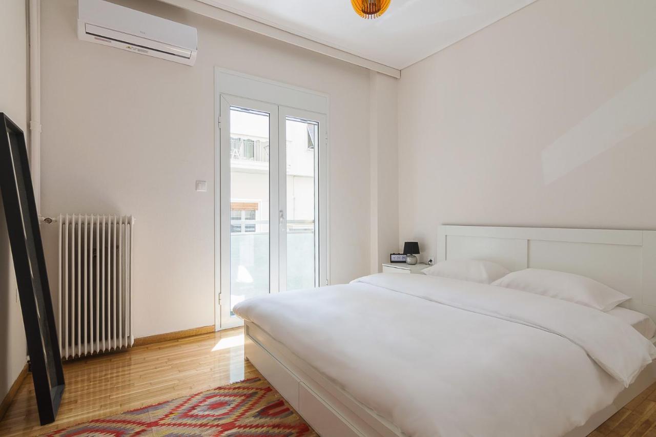 A Modern 2-Bedroom Apartment Near Areios Pagos Αθήνα Εξωτερικό φωτογραφία